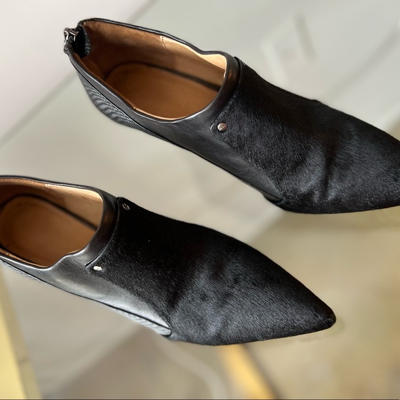 L.A.M.B. Tracie stiletto booties - Picture 3 of 15